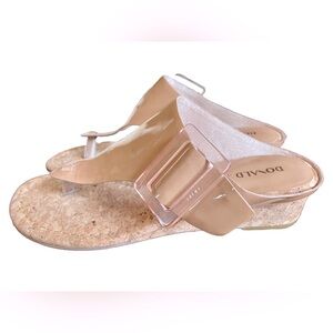Donald Pliner Nude Patent Wedge Sandal Pink Cork Heel Thong Buckle Size 7.5